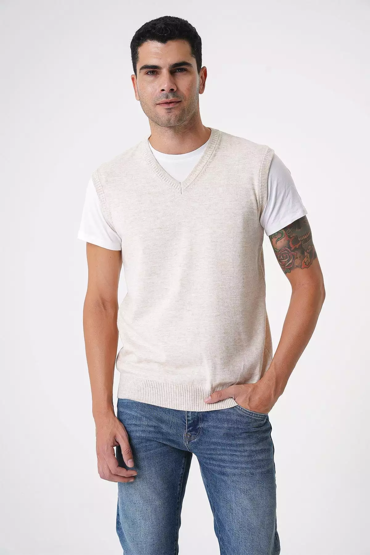 ژاکت با یقه V مردانه فیت معمولی رنگ بژ 25w2001 برند CHUBA - 865015065