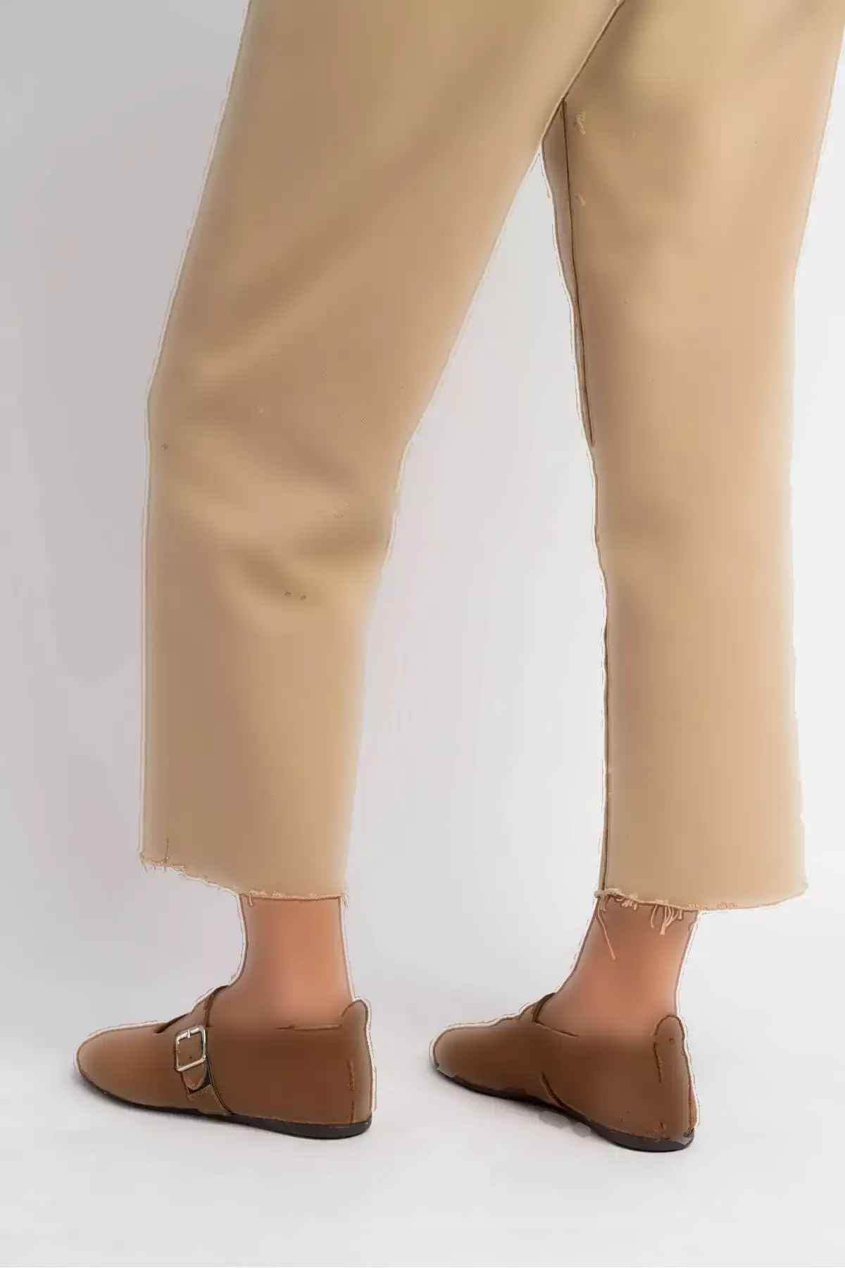 مرا تابا سوئیت توکا دتای، حکیکی دری توکا دتای، دوز تابان کدن بابت برند NİŞANTAŞI SHOES - 988727137