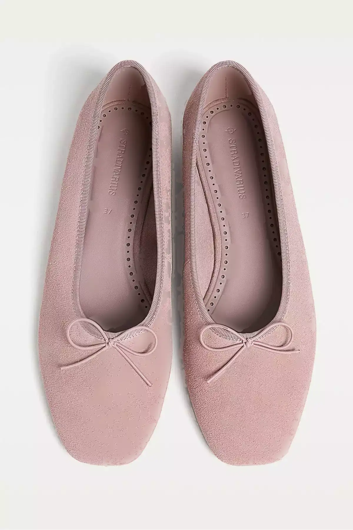 بابت مخملی با پاپیونی برند Stradivarius - 963144765