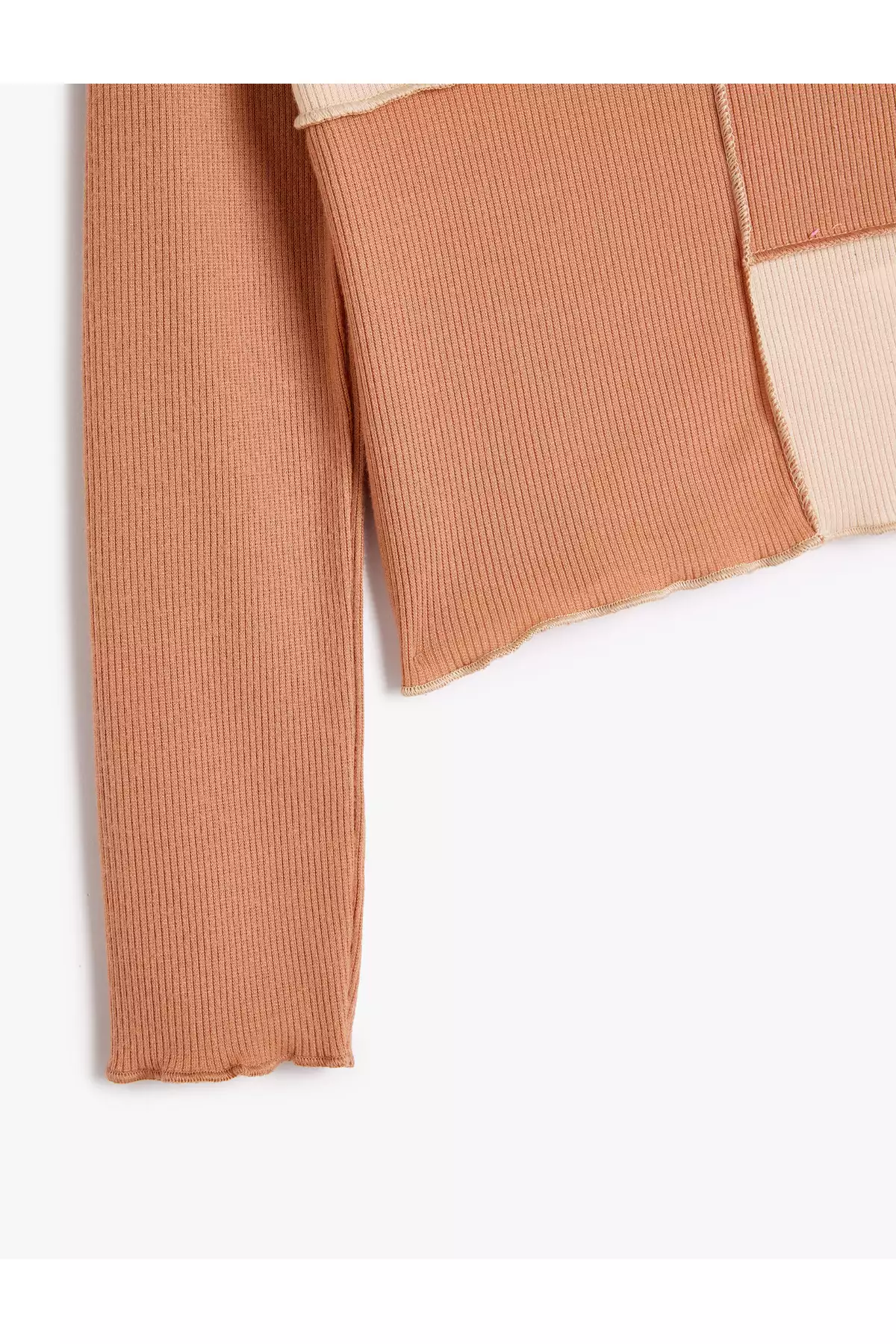 تیشرت تنگ با آستین بلند و برشهای رنگی برند Koton - 844525493