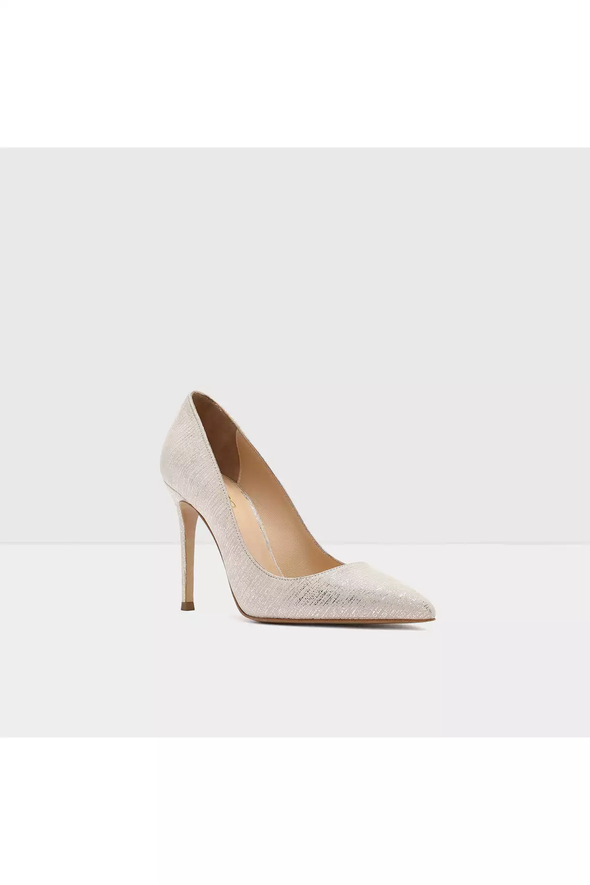 لورا - کفش پاشنه بلند زنانه طلایی برند Aldo - 899282394