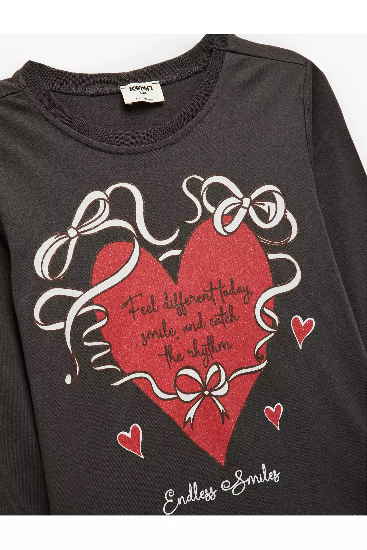 تیشرت پنبهای با یقه گرد و طرح قلب، آستین بلند برند Koton - 988678054