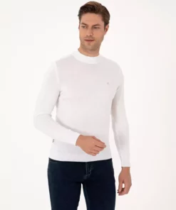 پلیور بافتنی یقه ربعی فیت اسلیم رنگ اکرu کد 50314188-VR019 برند Pierre Cardin - 960400865