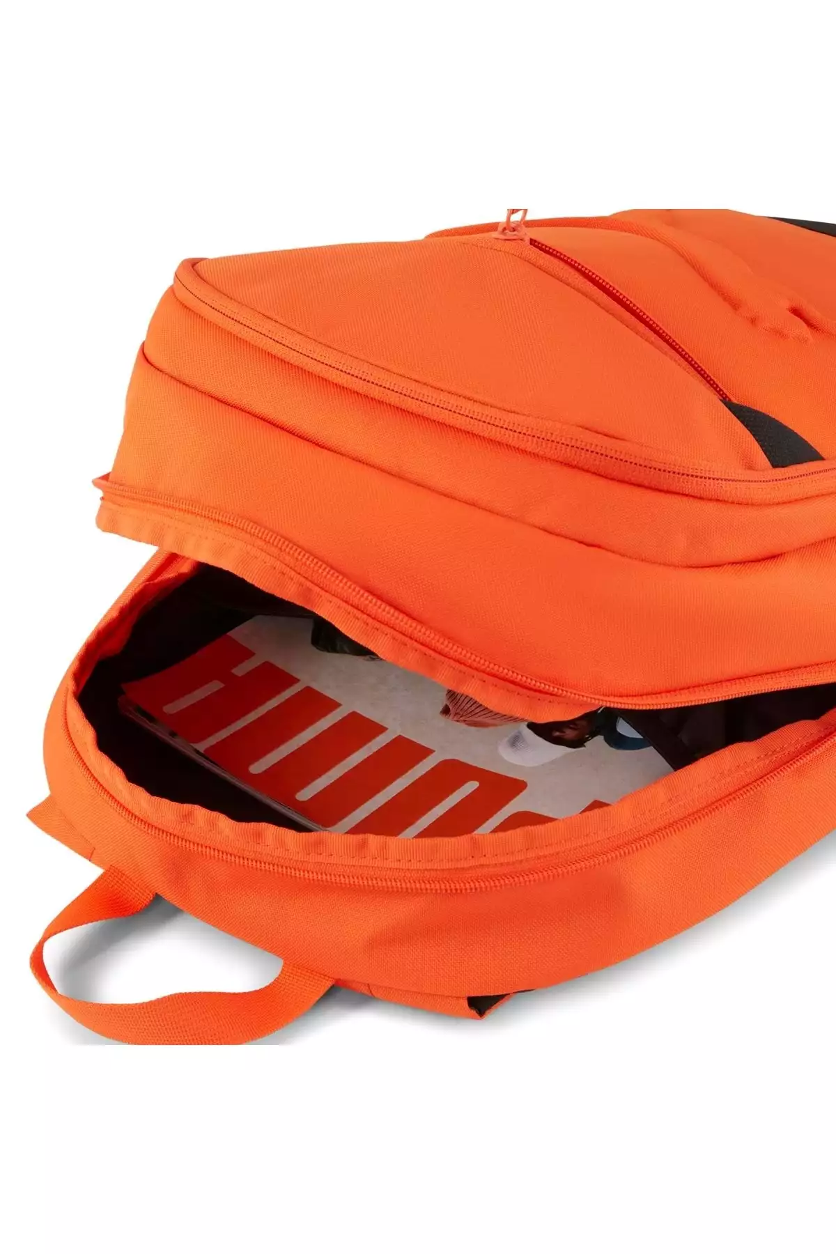 کولهپشتی باز با کد ۰۷۹۱۳۶ رنگ قرمز برند Puma - 846714448