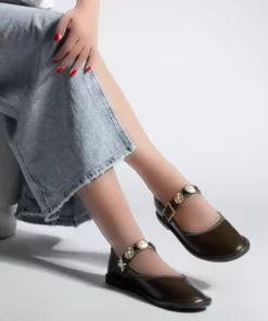 بابت زنانه با سگک طلایی رنگ - قهوه‌ای برند Marjin - 957963381