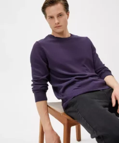 پلیور ساده با یقه گرد و برش تنگ با آستینهای بلند برند Koton - 751244416