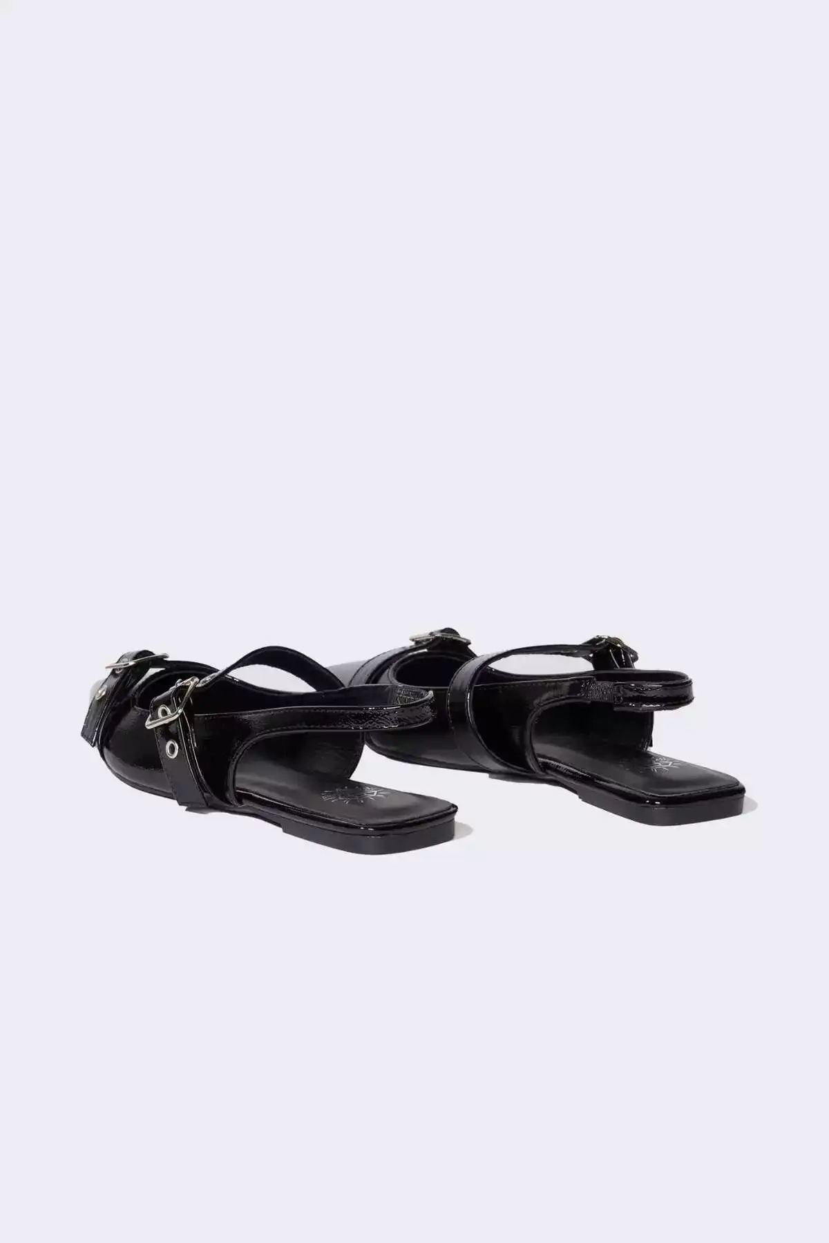 کفش بالرین زنانه با کفی صاف از چرم مصنوعی مدل D8965AX25SM برند Defacto - 917378100