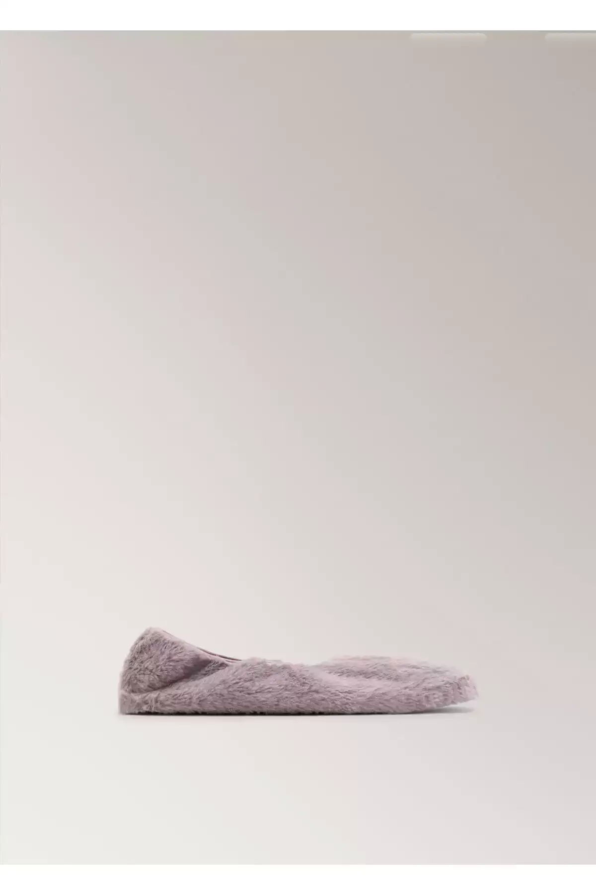 کفش بابل با ظاهر خز برند MANGO - 982819883