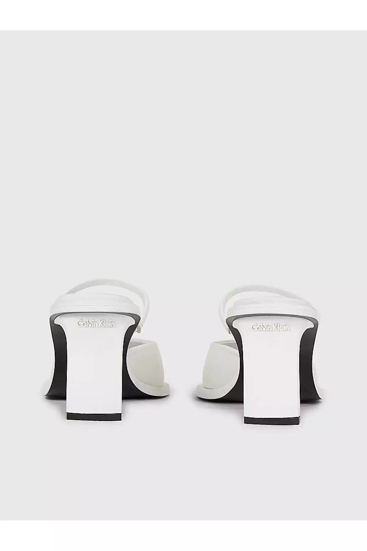کفش کلاسیک پاشنهدار سفید با کفی صاف و طراحی مارک مخصوص خانمها برند Calvin Klein - 830863601