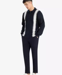 پولوشرت یقه دار استاندارد با زیپ و طرح راه راه مدل F4981AX25AU برند Defacto - 971118389