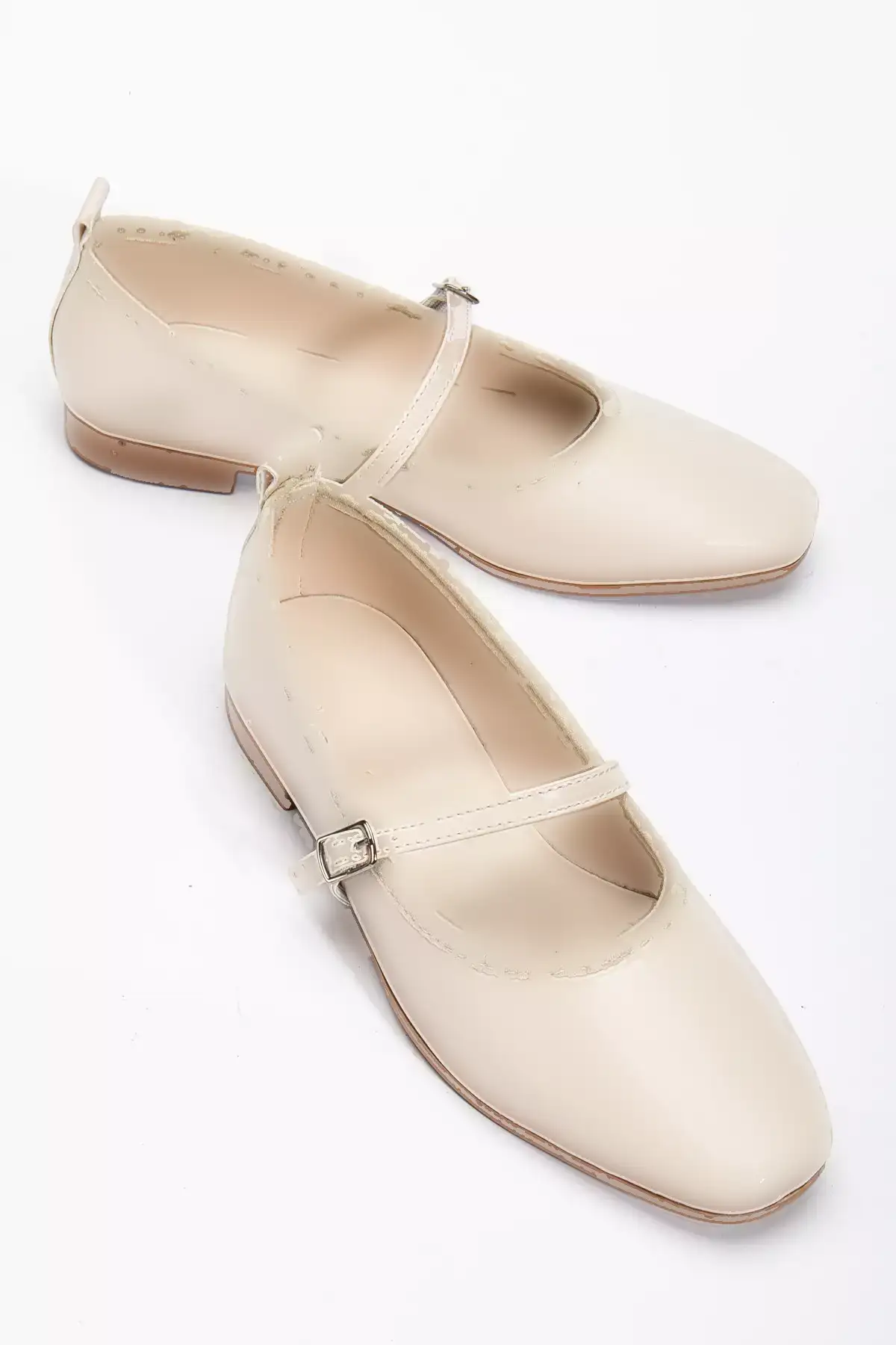 بافت زنانه بژ با نوک گرد و بند دار برند Tonny Black - 942356614