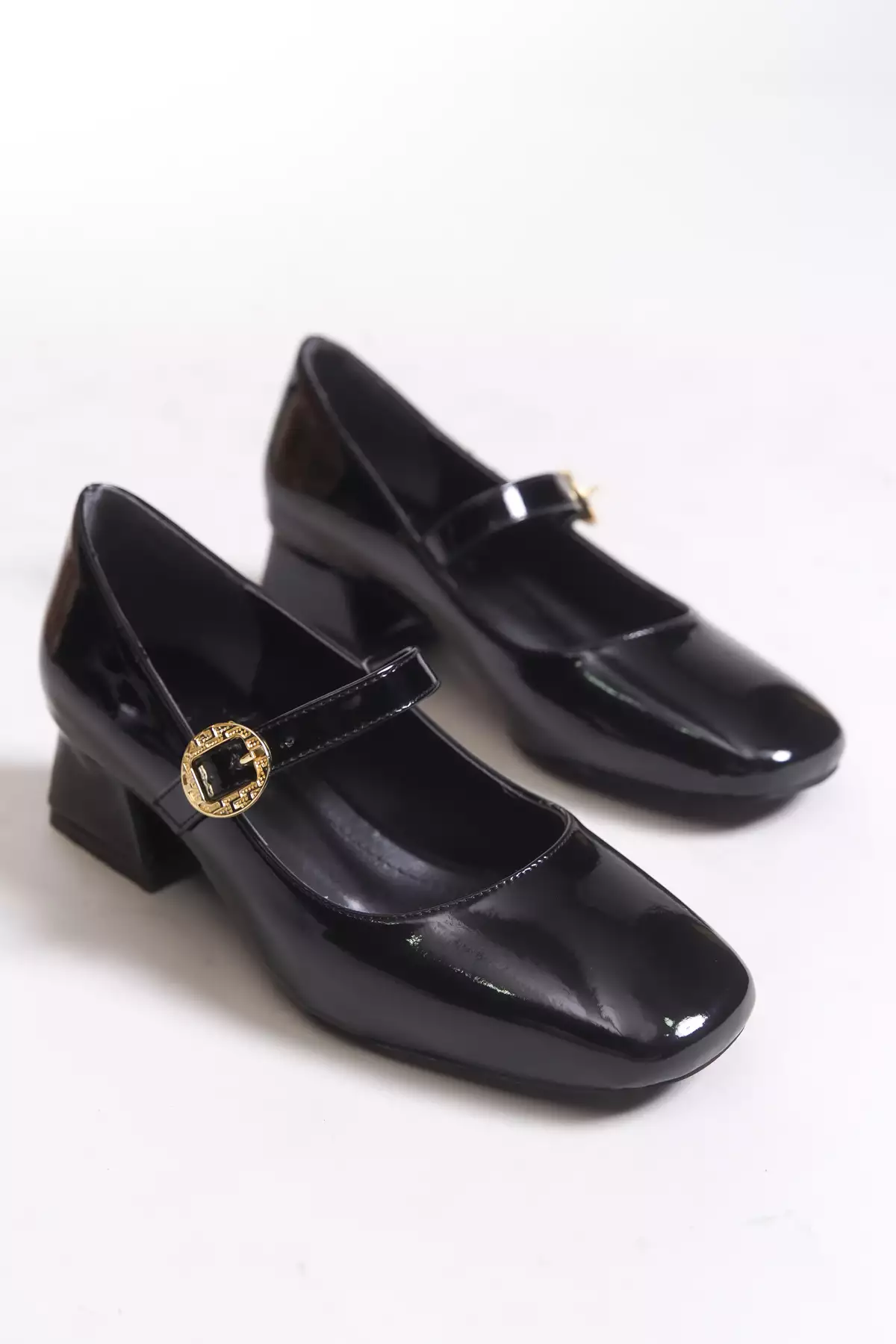 کفش پاشنه بلند زنانه میراویلدین مدل 00121122 رنگ مشکی لاک دار برند Riccon - 979243205