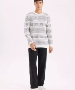 ژاکت بافتنی یقه دوچرخه‌ای با تم سال نو مدل D6839AX24WN برند Defacto - 877979918