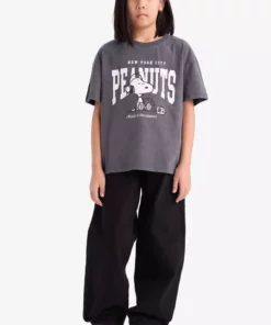 تیشرت کوتاه آستین دخترانه با طراحی Snoopy و برش راحت در یقه گرد برند Defacto - 895945728