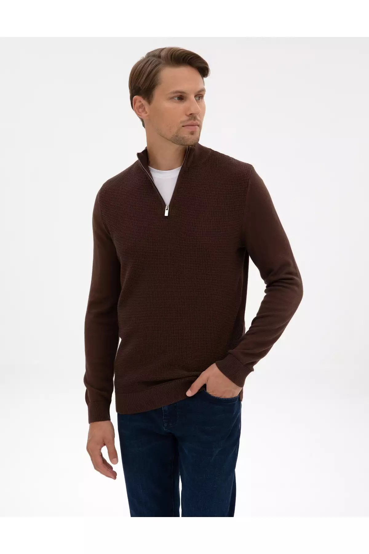 ژاکت قهوهای با برش اسلیم فیت و یقه ایستاده، زیپدار، کد 50317397-VR029 برند Pierre Cardin - 1039157912