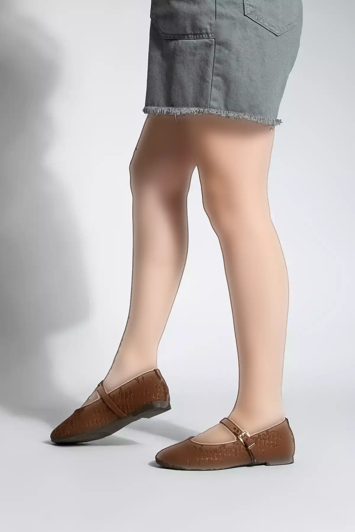 کفش بادی روزمره با طرح زنانه و بنددار آفیر، سوئیت قهوهای برند Marjin - 991034452