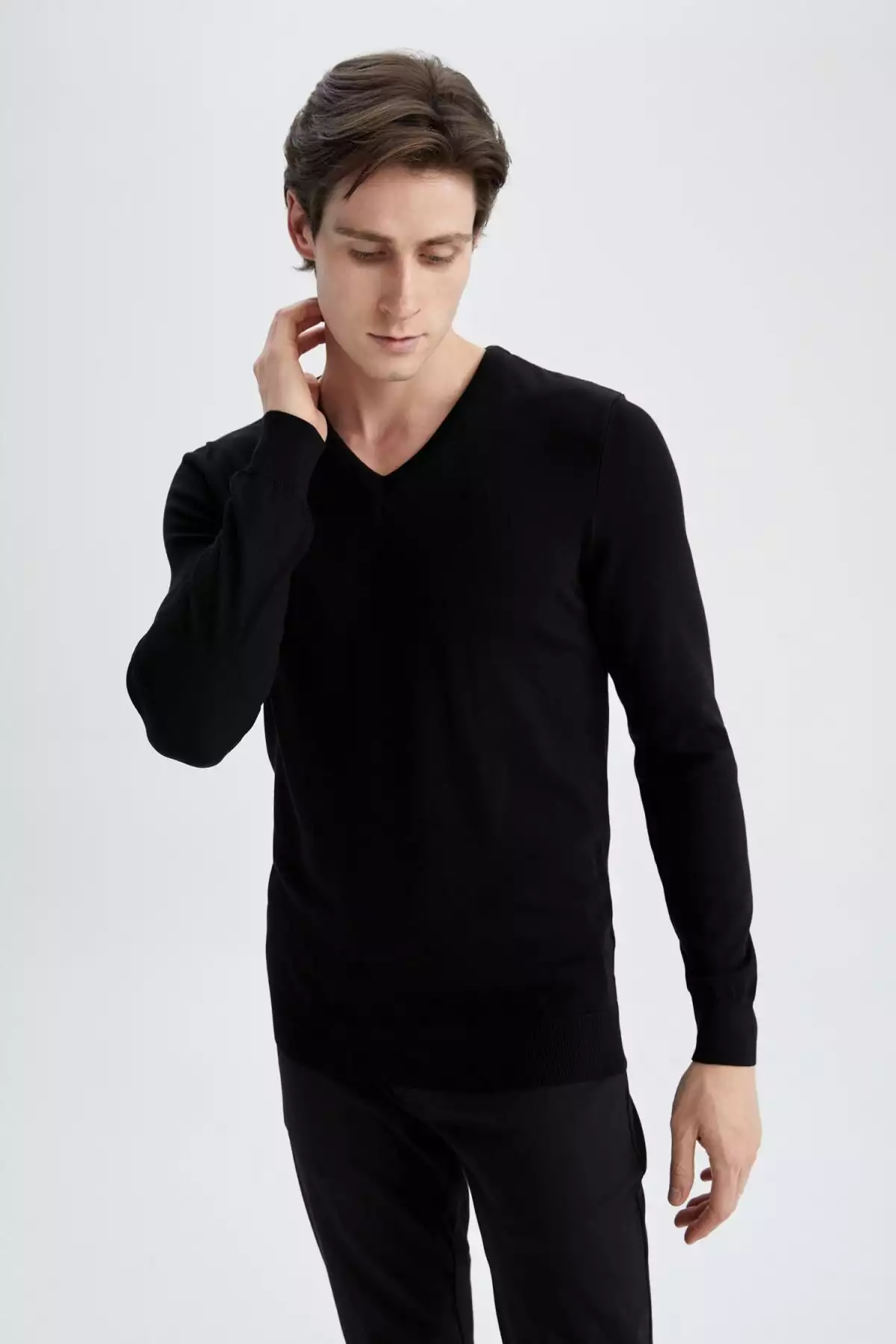 ک pullover یقه V کشباف برای آقایان مدل Y0799AZ22AU برند Defacto - 332375581