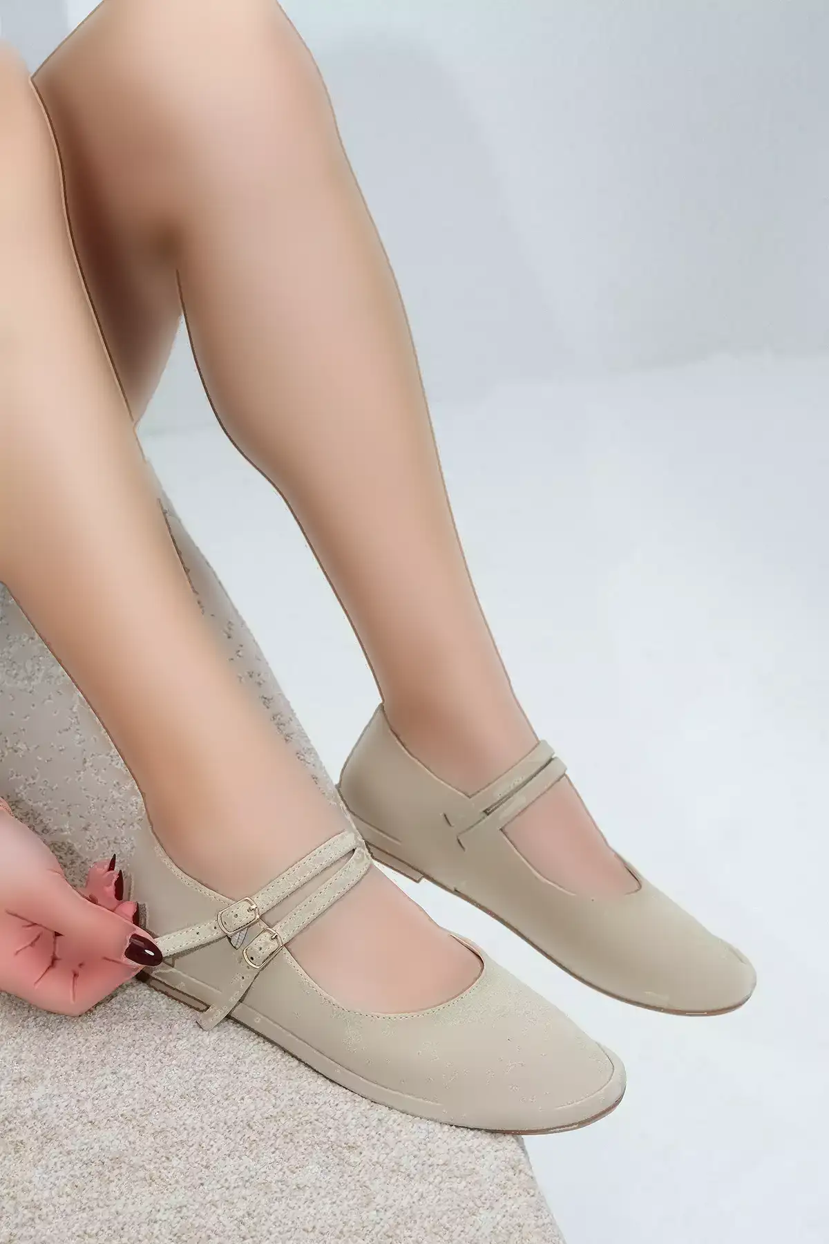 بابت بنوس بژ سوییچ زنانه با دو بند و قفل برند Marjin - 899084096