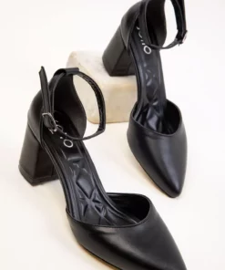 کفش پاشنه بلند کلاسیک زنانه مشکی 16823 برند SOHO - 203819427