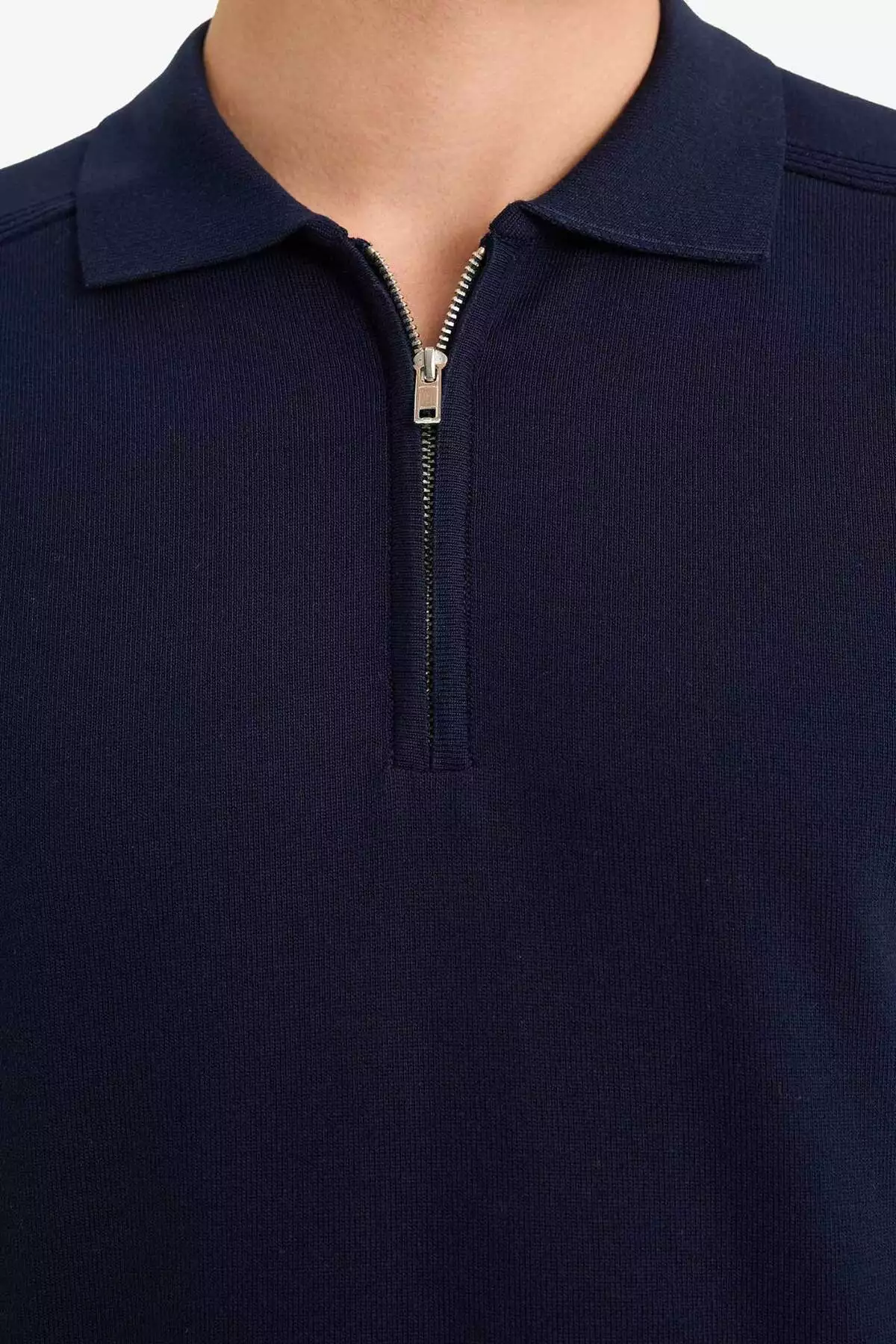 پلیور یقهپولویی با زیپ و برش استاندارد رنگ سرمهای مدل D0621AX24AU برند Defacto - 859466161