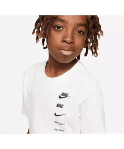 تی‌شرت گرافیکی بچه‌گانه برند Nike - 962083813