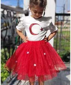 تیشرت دخترانه با آستین و شانه فرفری پرچم ترکیه 23 آوریل - برای سنین 2 تا 9 سال - سفید و قرمز براق - 2088 برند Novy Baby - 667071164