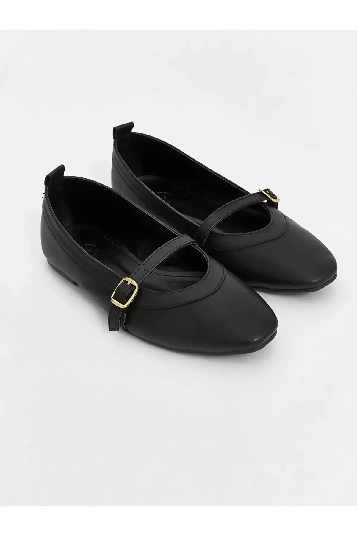 کفش راحتی زنانه LCW STEPS با رویه چرم به رنگ بژ برند LC Waikiki - 920100500