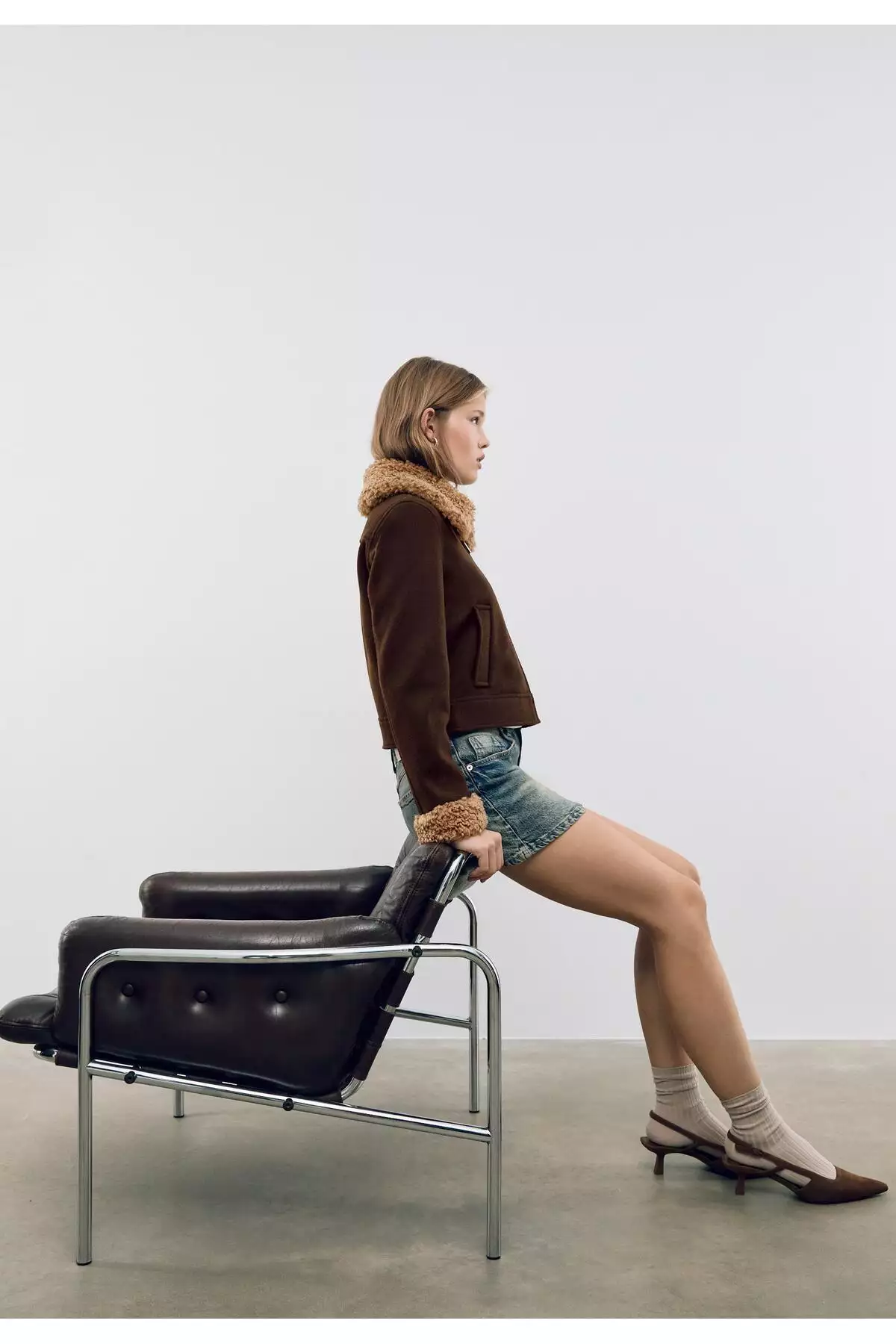 پوتین کوتاه با پاشنه تیز و جیر برند Stradivarius - 894532972