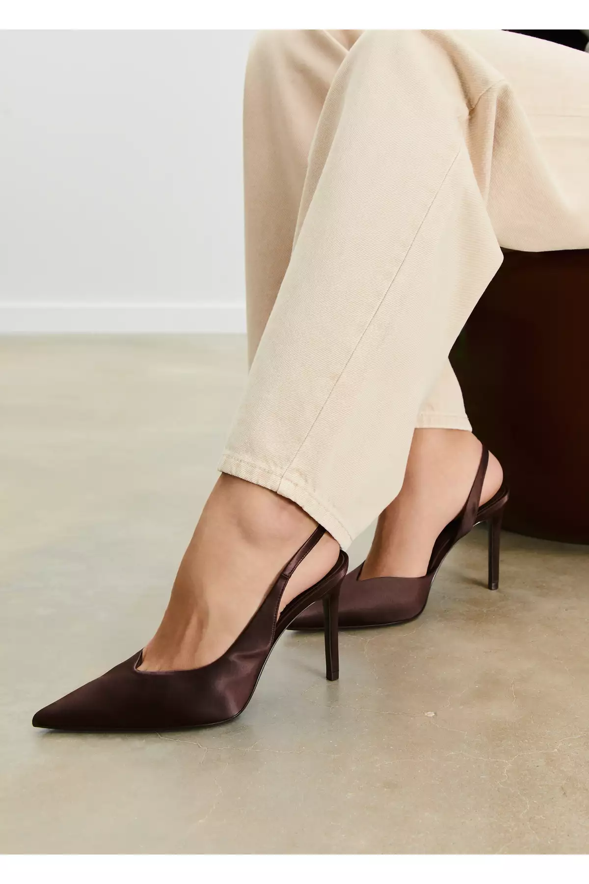 کفش پاشنهدار با ظاهر ساتن برند Stradivarius - 922371209