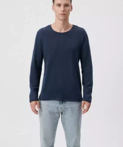 ژاکت یقه گرد آبی تیره با تناسب معمولی / برش عادی 070683-29743 برند Mavi - 32308940