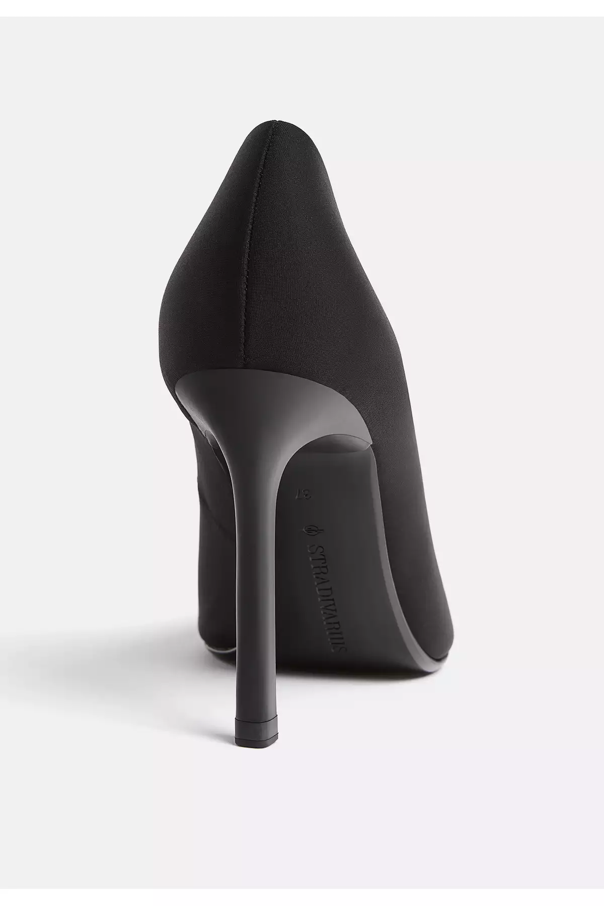 پاشنهبلند 19651670 برند Stradivarius - 46433497