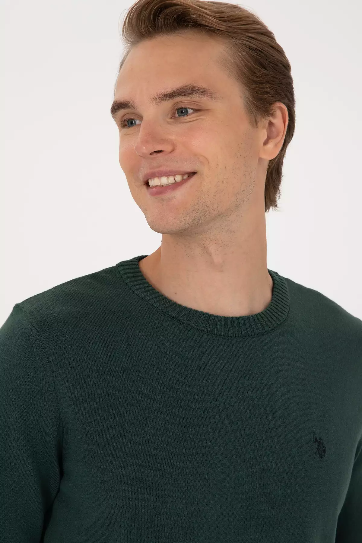 ژاکت کشباف مردانه با یقه گرد فرم باریک رنگ سبز تیره 50313713-VR079 برند U.S. Polo Assn. - 971595344