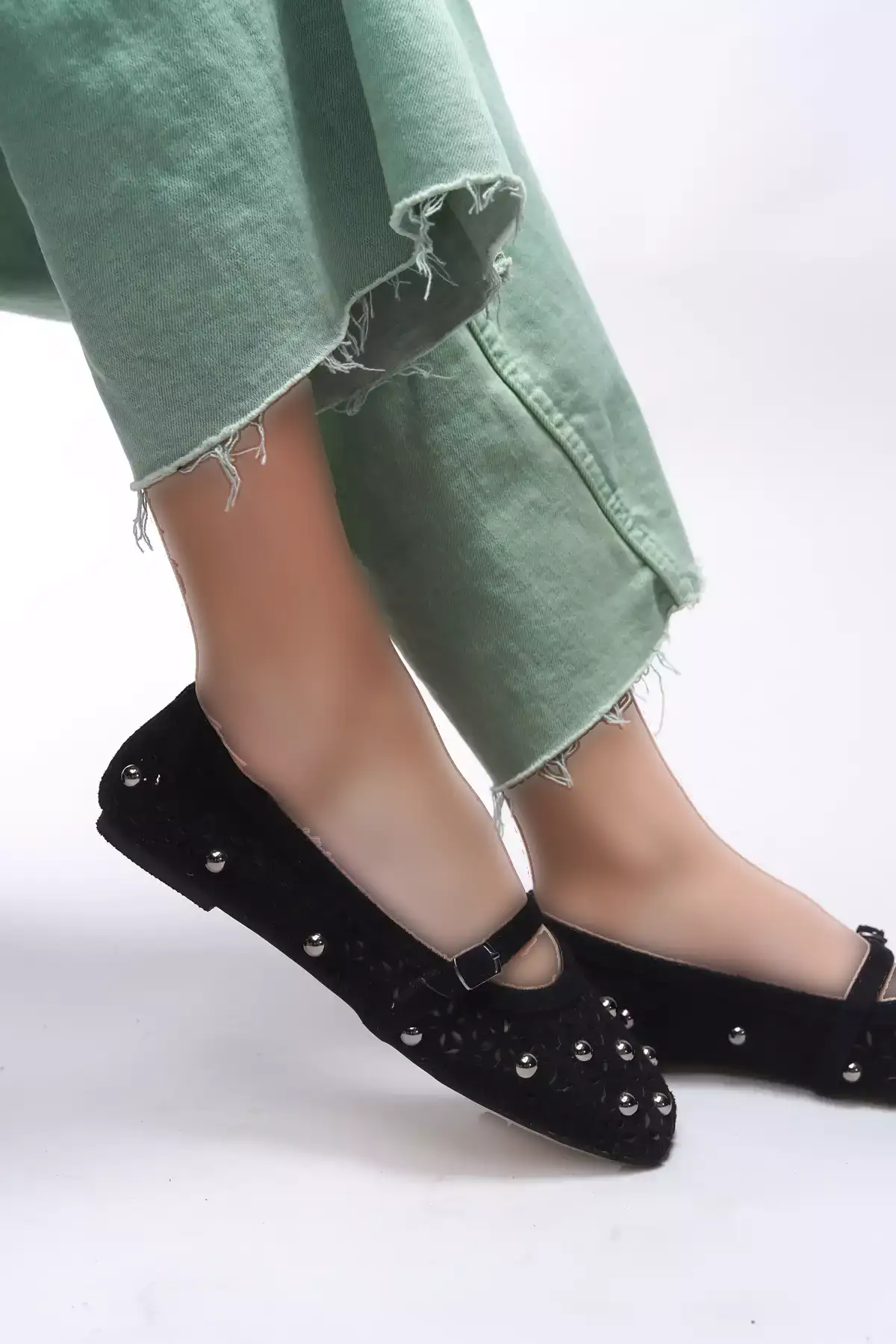 کفش زنانه Eraemius مدل بابت ۰۰۱۲۳۰۰ با رنگ مشکی و جنس سوئیت برند Riccon - 902791888