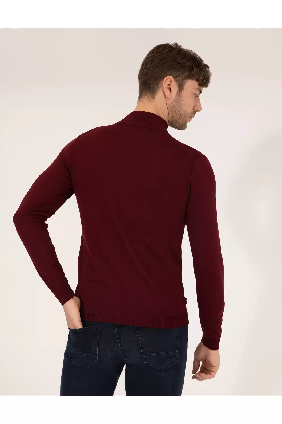 پلیور بافتBasic یقه ی نیمه کانال بولتی فیبر ترکیبی پشم مناسب سایز باریک رنگ Bordo کد 50257313-VR030 برند Pierre Cardin - 828868876