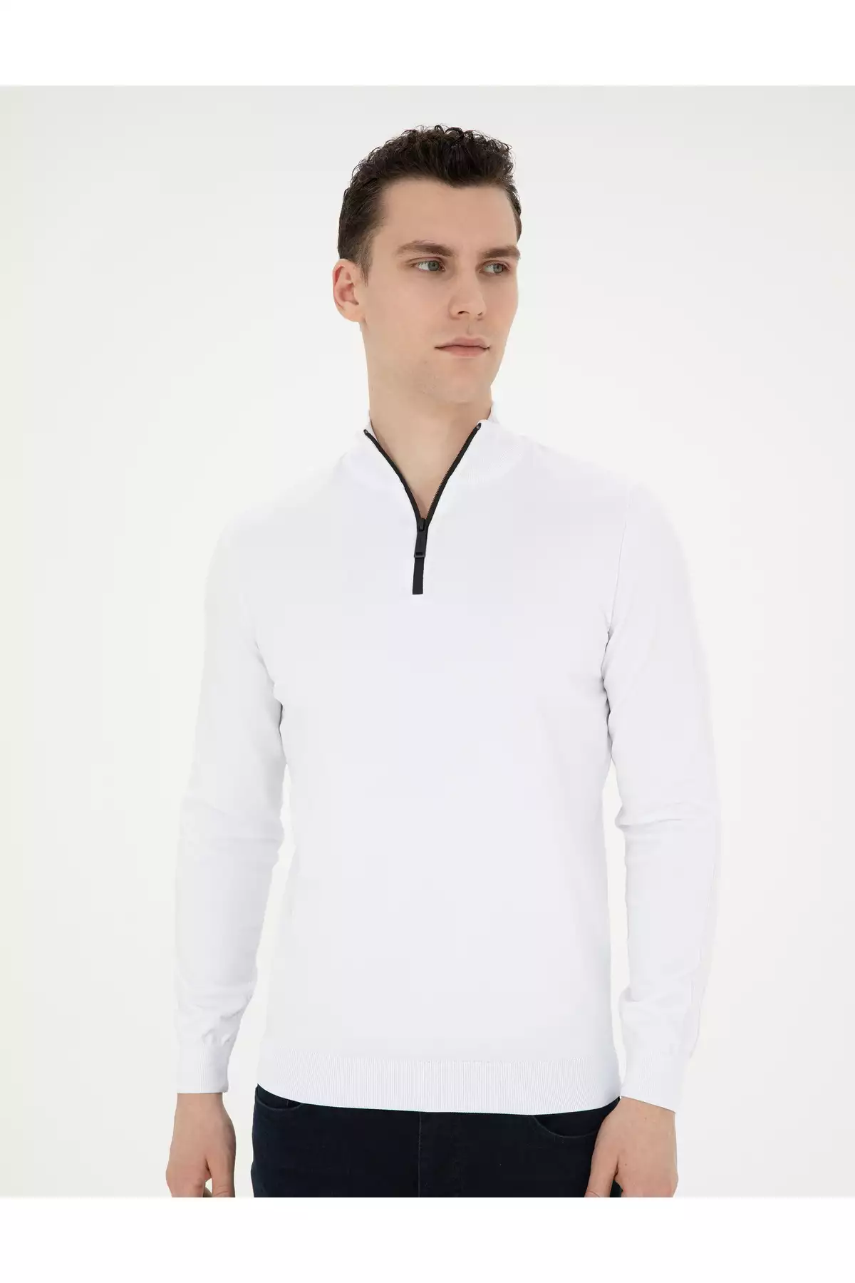 ژاکت بافتنی تنگ فری سایز یقهای زیپدار رنگ کرم روشن 50279383-VR019 برند Pierre Cardin - 829207017