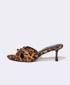 ترلیک پاشنه بلند زنانه با طرح پلنگی E2507AX25SM برند Defacto - 938363068