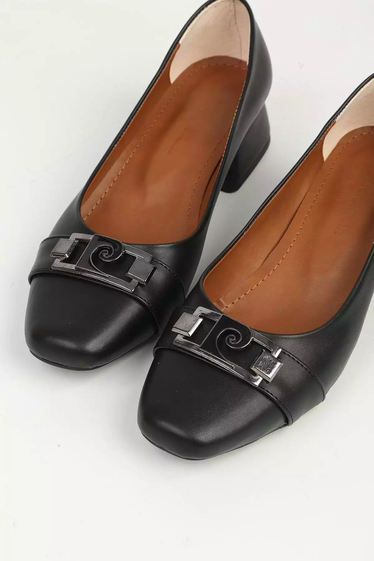 کفش پاشنه بلند زنانه مشکی PC-55131 برند Pierre Cardin - 985366597