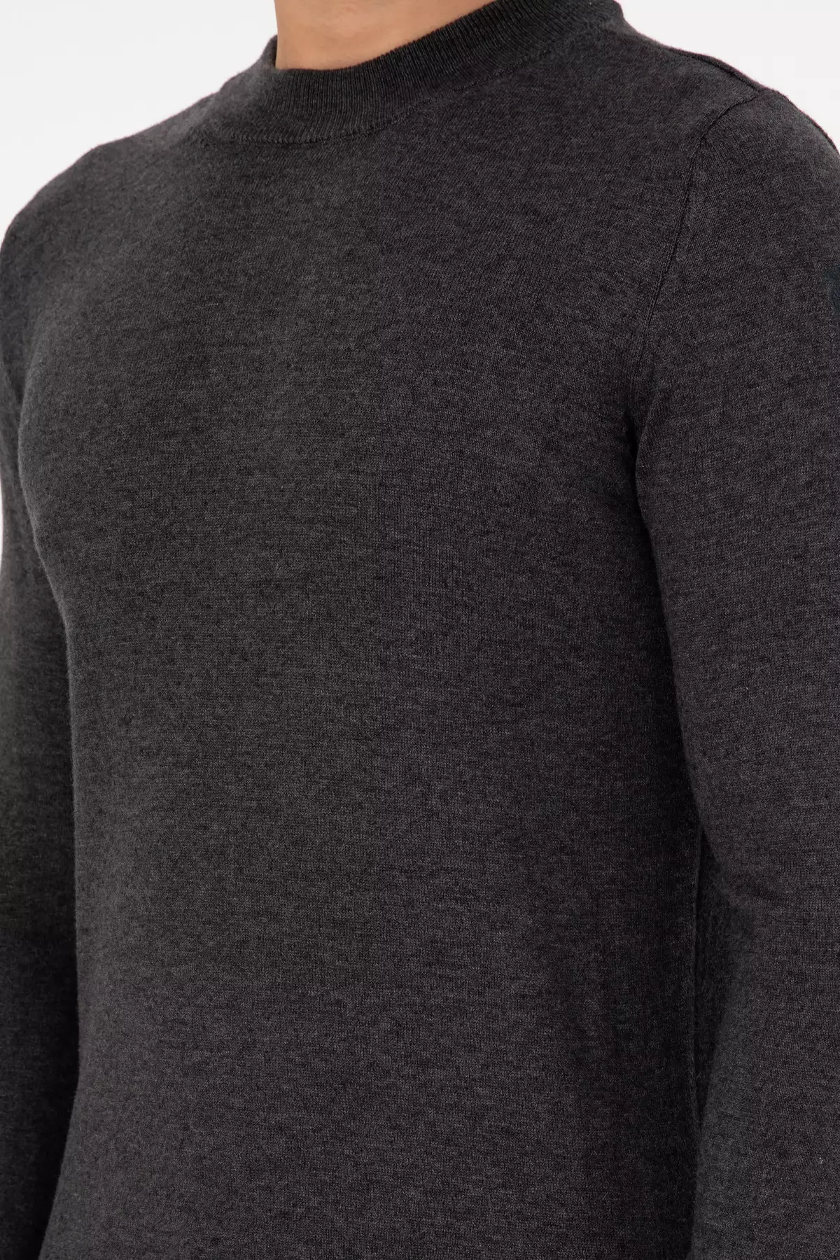 ژاکت بافتنی مردانه فیت اسلیم یقه نیمه بالای ماهی آنترسیت ملانژ مدل 50298201-VR081 برند U.S. Polo Assn. - 869199528