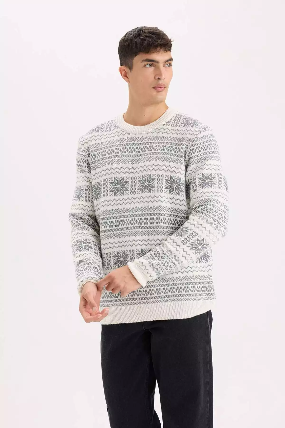 ژاکت بافتنی یقه دوچرخهای با تم سال نو مدل D6839AX24WN برند Defacto - 877979918