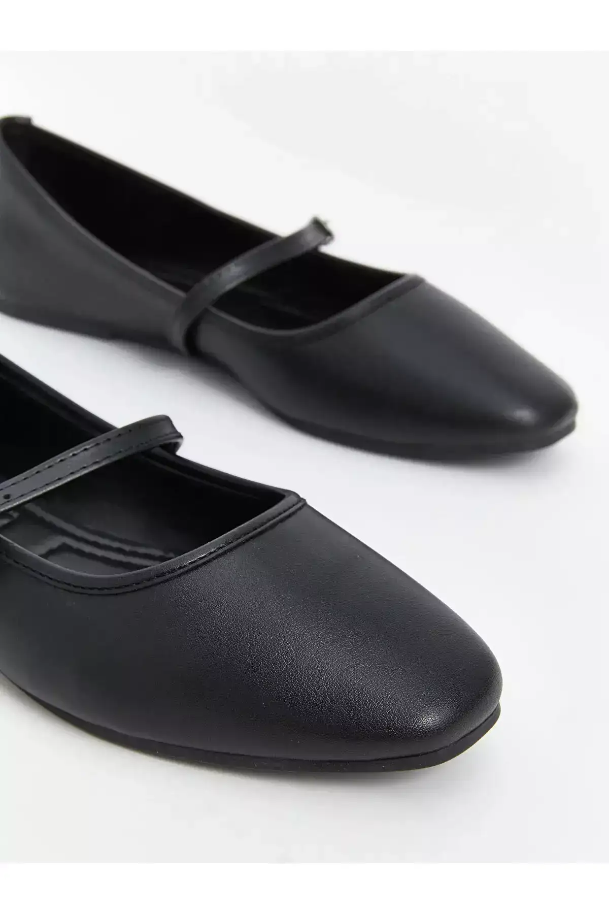 کفش باله زنانه به سبک چرمنما برند LC Waikiki - 904344186