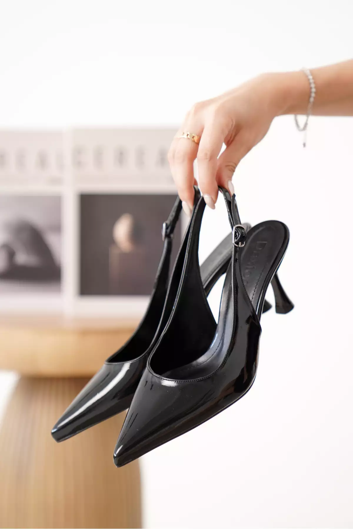 کفش پاشنهدار کلاسیک زنانه اورتوپدیک روزمره مدل D1905 برند Daxtors - 934954546