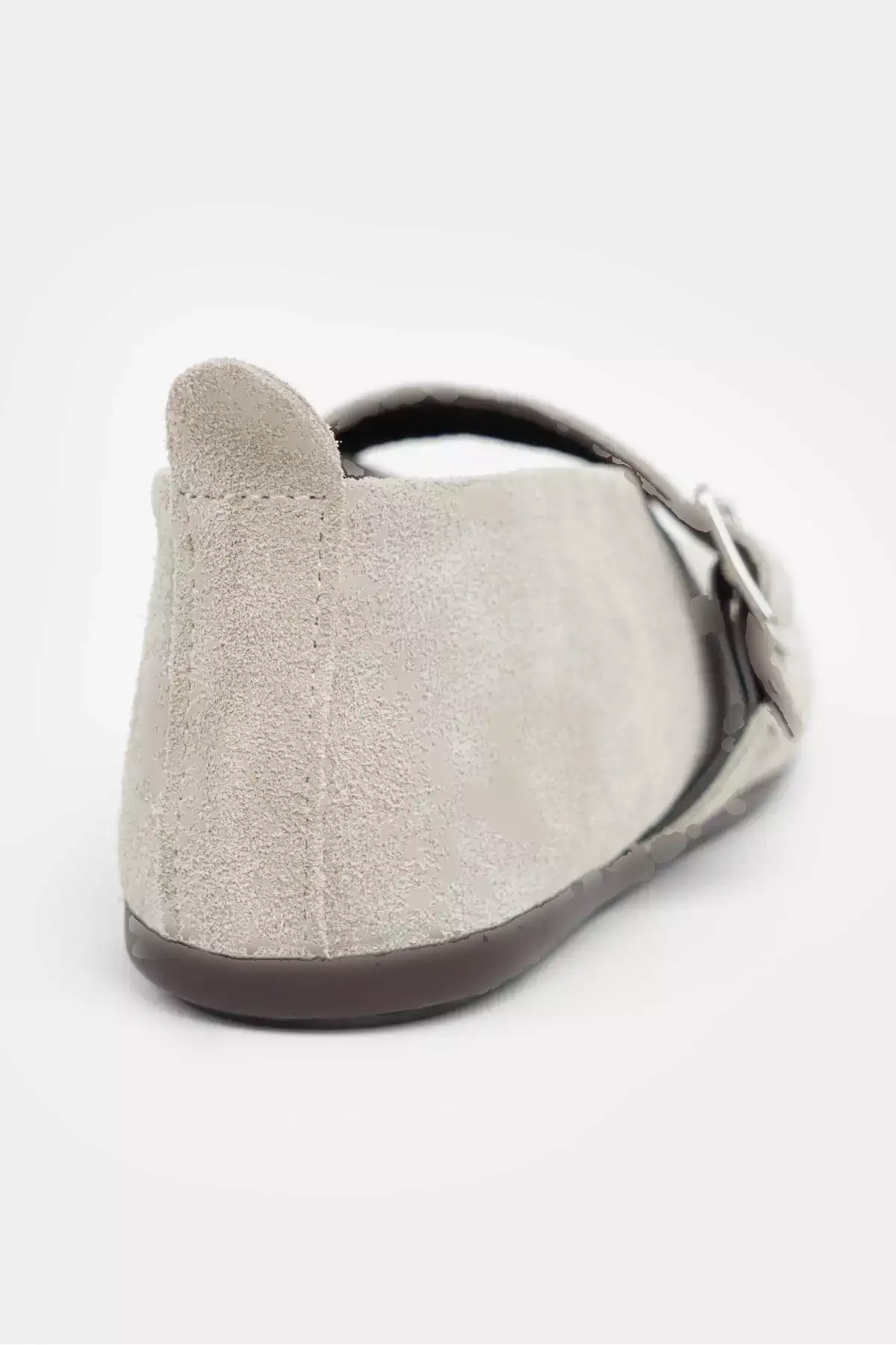 کفش زنانه با زیره مسطح و جزئیات بند چرم طبیعی با طراحی سوئیدی برند NİŞANTAŞI SHOES - 988771418