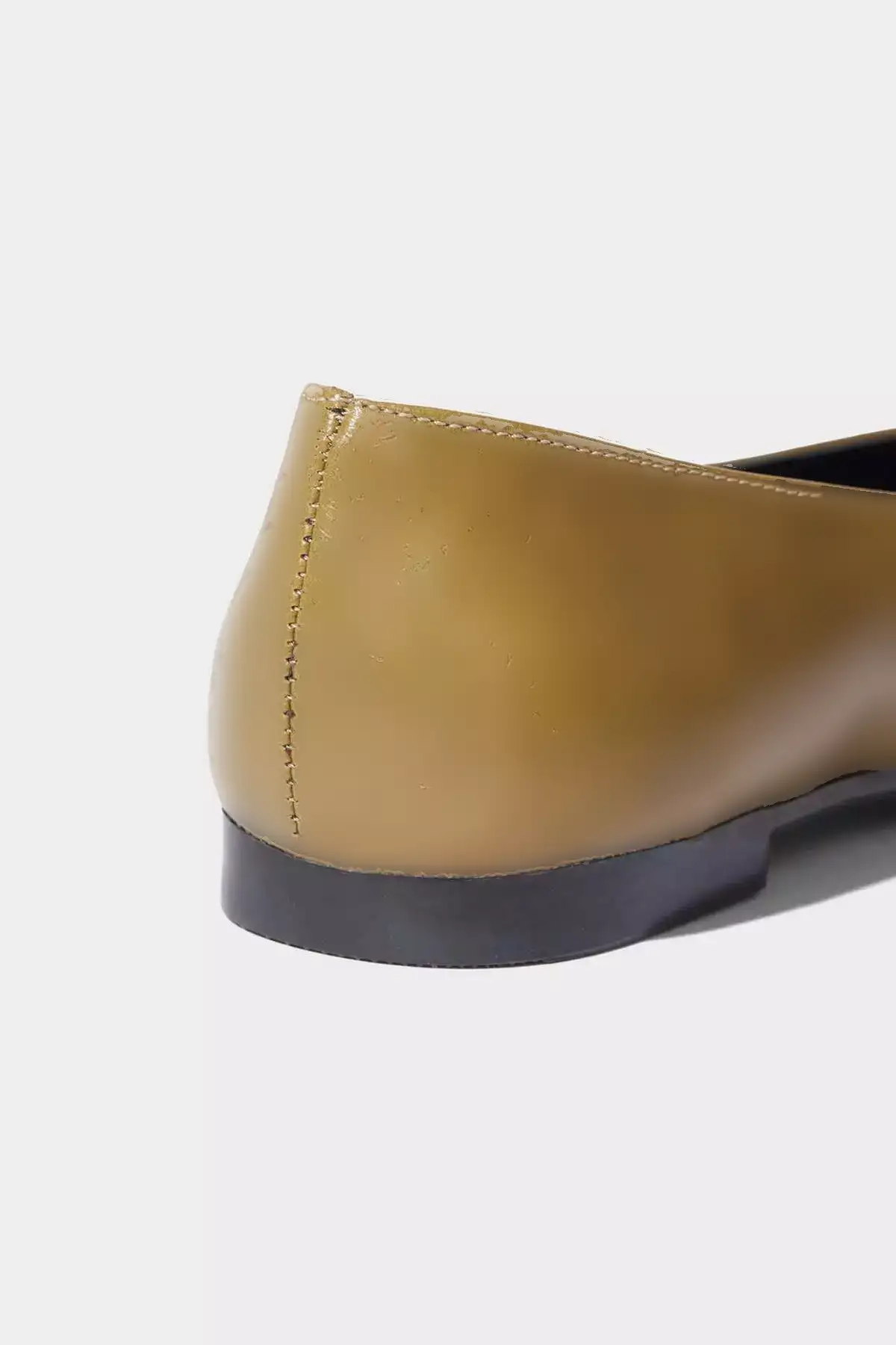 بابت تخت زنانه از جنس چرم مصنوعی مدل G5477AX25WN برند Defacto - 1032353750