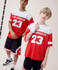 تیشرت پسرانه سایز بزرگ با یقه گرد و طرح رنگی بلوک، آستین کوتاه مدل F2413A825HS برند Defacto - 942296378