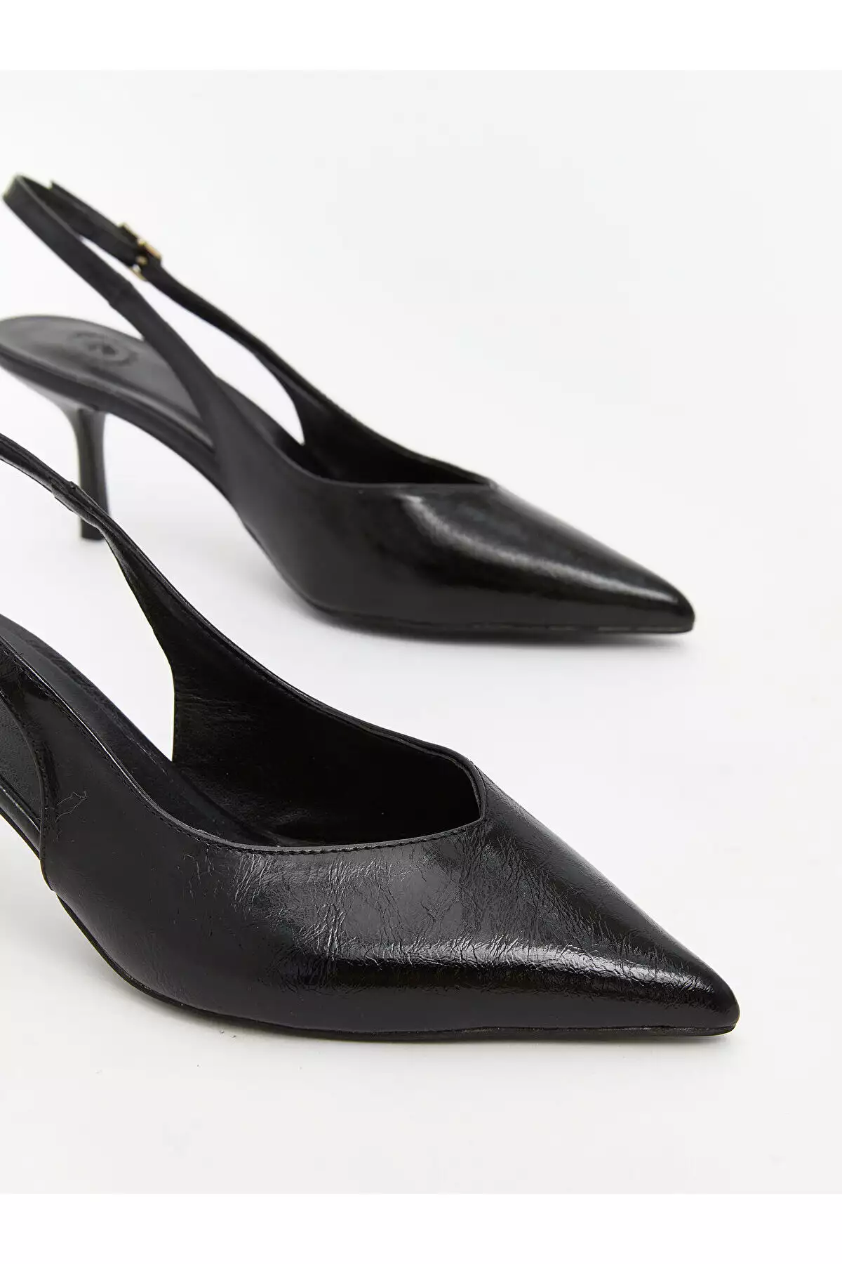 کفش پاشنه بلند زنانه با ظاهر چرم مشکی برند LC Waikiki - 982277624