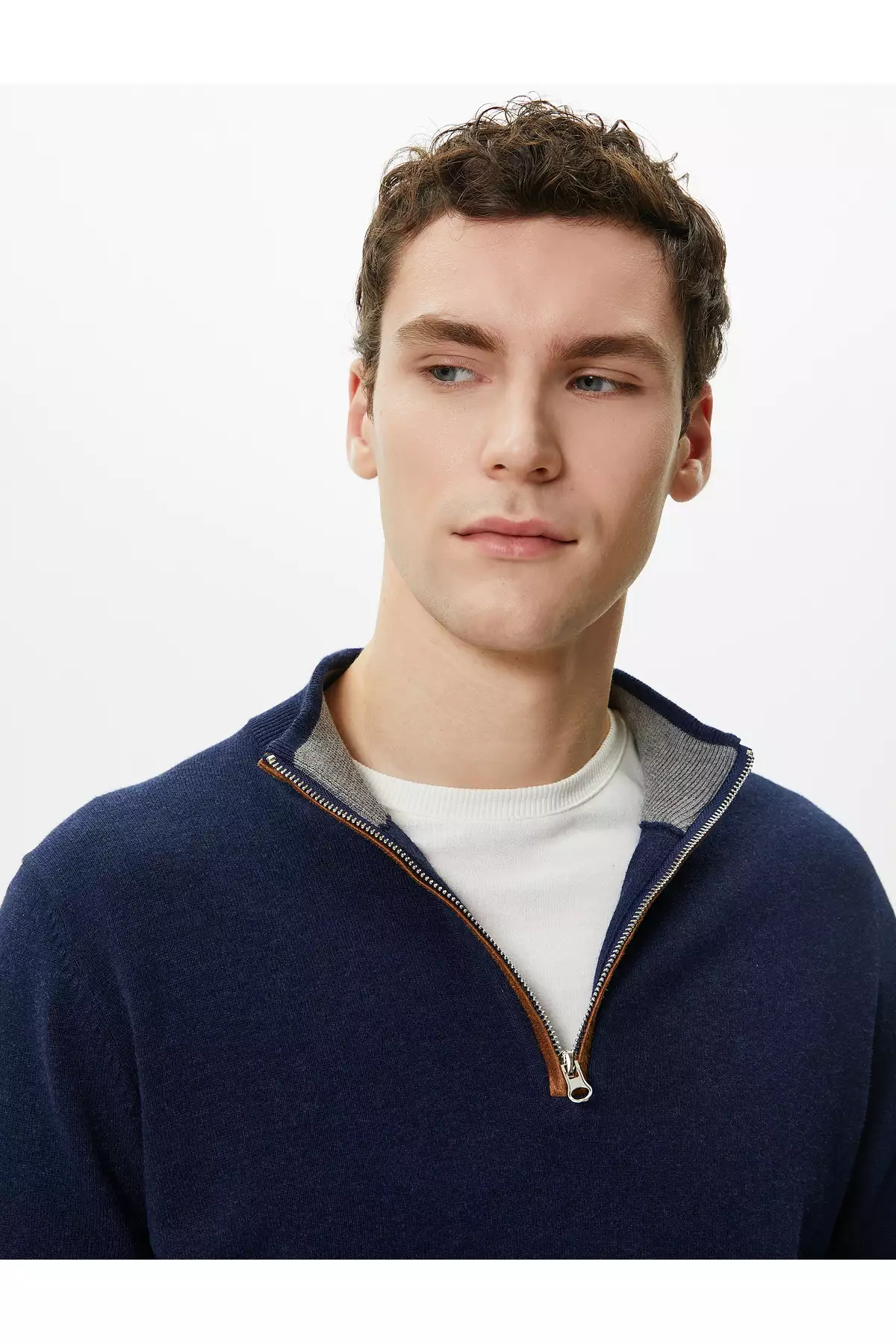 کامی خمی نیمه زیپ، فیت باریک، آستین بلند با جزئیات آرنجی برند Koton - 829239498