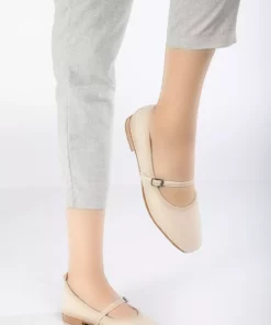 بافت زنانه بژ با نوک گرد و بند دار برند Tonny Black - 942356614