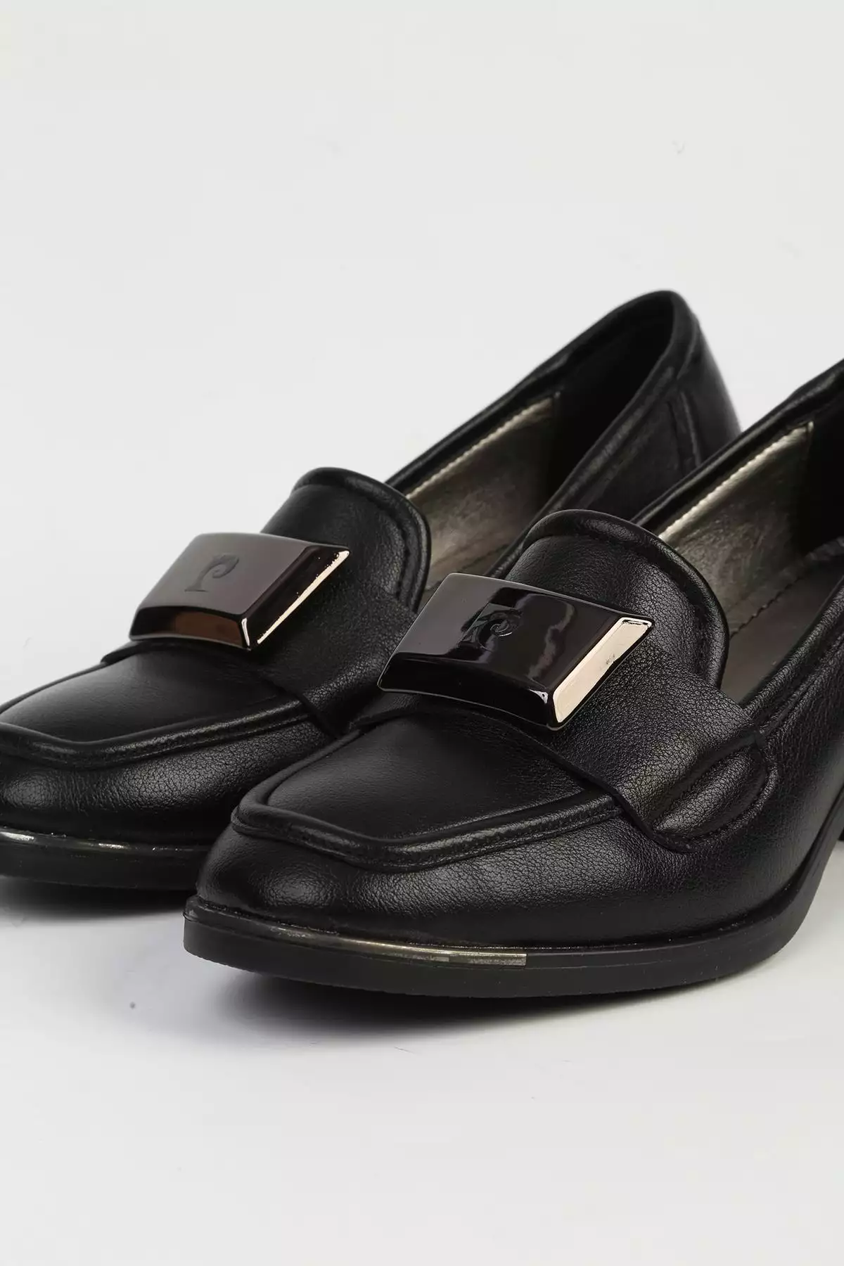 کفش پاشنه بلند زنانه چرم مشکی مدل PC-54781 برند Pierre Cardin - 894854708