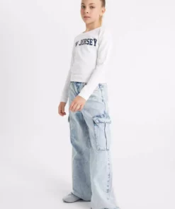 تی‌شرت بلند آستین با یقه دوچرخه‌ای و طرح چاپی برای دختر بچه‌ها برند Defacto - 848421116