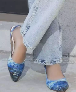 کفش راحتی زنانه از چرم گیاهی آبی - طرح شب پرستاره وینسنت فان گوگ برند Dogo - 739195088